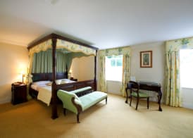 Esseborne Manor Hotel 5