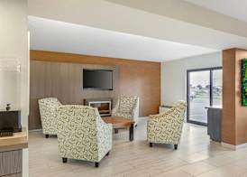 Comfort Inn 3