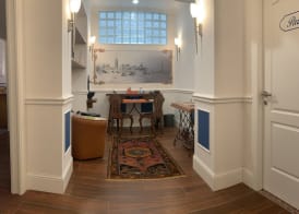 Capital Rooms 4