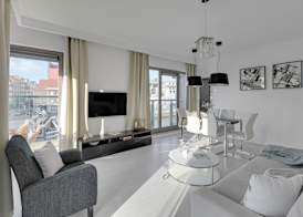 Waterlane Riverside - SPA, Pool, Gym & Parking by Downtown Apartments 3