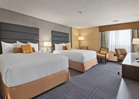 Best Western Premier Calgary Plaza Hotel & Conference Centre 5