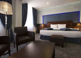 Central Hotel Yerevan 4