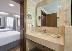 Hotel Estancia Business Class 4