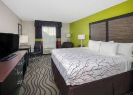 La Quinta Inn by Wyndham Calhoun South I-75 4