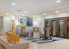 Comfort Inn & Suites Greenville Near East Carolina University 2