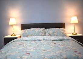 Pleasant Apartment in City Center 4