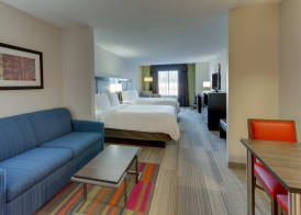 Holiday Inn Express Hotel & Suites Dayton-Centerville, an IHG Hotel 2