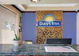 Days Inn by Wyndham San Francisco - Lombard 2