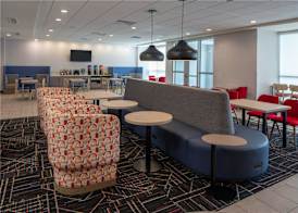 Home2 Suites By Hilton West Lafayette 5