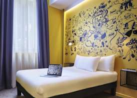 Ibis Styles Paris Gare de l'Est Magenta 5