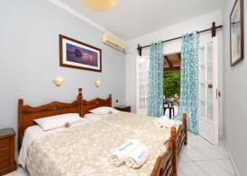 Marina Apartments, Agios Gordios Corfu 4