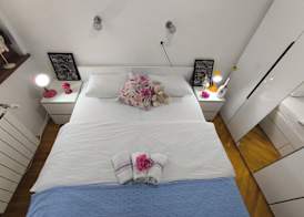 Chengic Villa Comfort - Modern 2-Bedroom 3