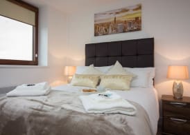 Trafalgar House 2