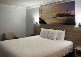 Days Inn by Wyndham Near City Of Hope 5