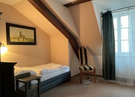 U Cervene zidle - Red Chair Hotel 2