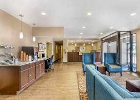 Quality Inn & Suites Spring Lake - Fayetteville near Fort Bragg 2