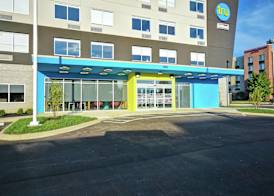 Tru By Hilton Louisville Airport 4