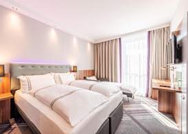 Premier Inn Düsseldorf City Centre 4