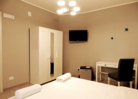 Pretty Tiburtina Room 2
