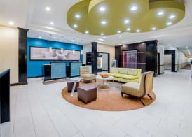 La Quinta by Wyndham Marshall 5
