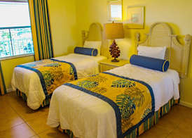 Discovery Beach Resort 4
