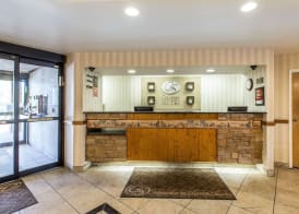 Comfort Suites Summit County 3