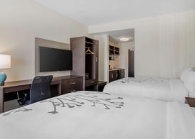 Sleep Inn & Suites Liberty 5