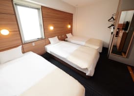 Super Hotel Namba Nipponbashi 4