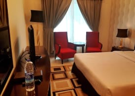 Al Manar Hotel Apartments 2