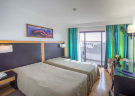 Antillia Hotel 5