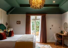 Coach & Horses Hotel 2