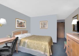 Super 8 by Wyndham Augusta 4