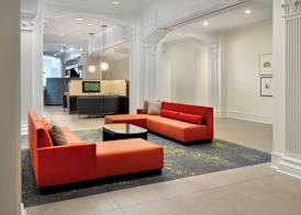 Courtyard by Marriott New Orleans French Quarter/Iberville 4