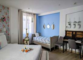 Hôtel Mademoiselle 5