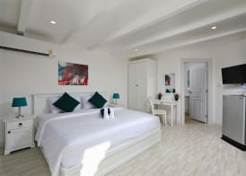 Kata White Villas 3
