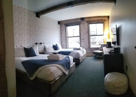 Hotel Crosby 4