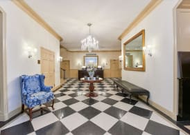 3 West Club 2