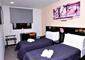 6 Bis HOTEL 3