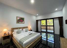 Rai Wood Carver and Homestay 5