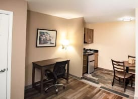 Suburban Studios near University of North Carolina-Charlotte 5