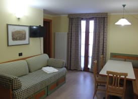 Nevesole Folgarida Resort Aparthotel 4