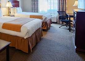 Franklin Inn & Suites 4