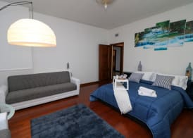 Vitti's Home Verona 5