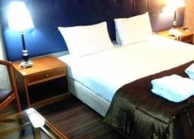 Charles Hotel 4