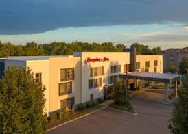 Hampton Inn Columbia, TN 2