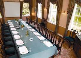 Corse Lawn House Hotel 3