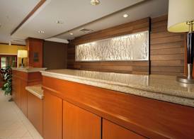 Fairfield Inn & Suites by Marriott Marshall 4