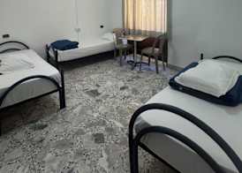 Backpacker Naples 2
