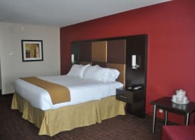 Holiday Inn Express & Suites GREENSBURG by IHG 3
