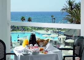 Ona Marinas de Nerja Spa Resort 4